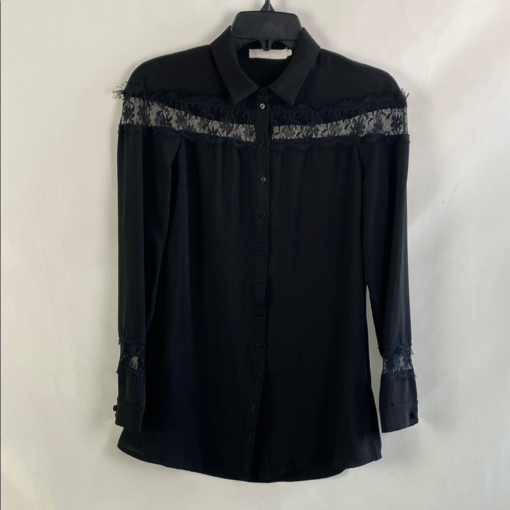 Ann Fontaine Blk W Lace Silk Blouse.
Elegant Black Lace Women's Top